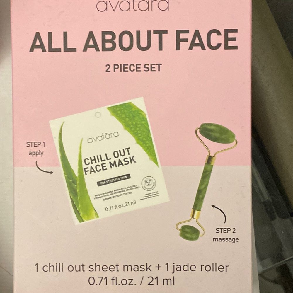 AVATARA Face Mask & Face Roller Set